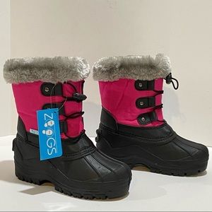 New Zoogs insulated boots 11Y